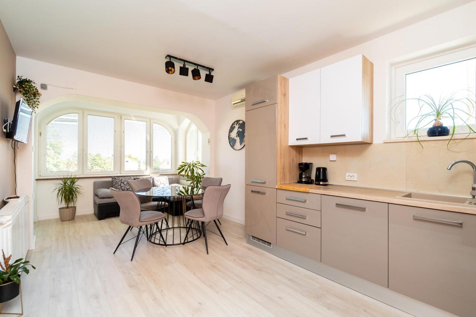 קרק Apartment Meri מראה חיצוני תמונה